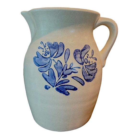 Pfaltzgraff Pitcher Yorktowne Pattern Blue & White 8 " Tall 64 Oz USA Vintage - Picture 1 of 1